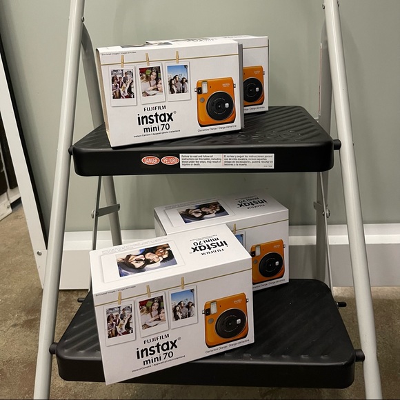 Fujifilm Instax Mini 70 Instant Camera - Neon Orange New In Box - Picture 7 of 10